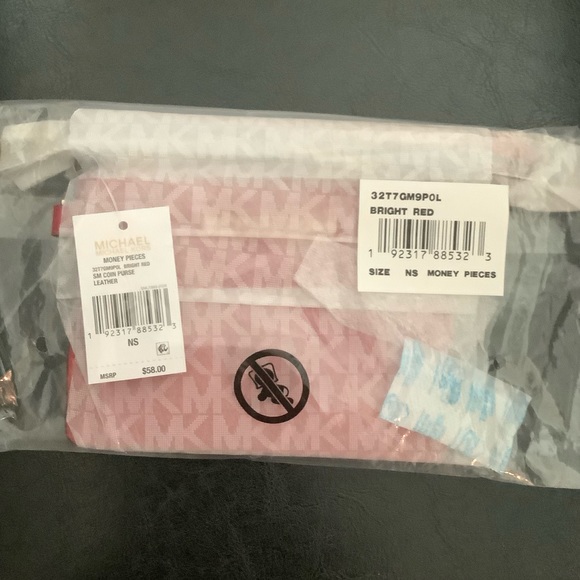 🎉Sold🎉Michael Kors Leather  Logo Coin Purse - Picture 8 of 8